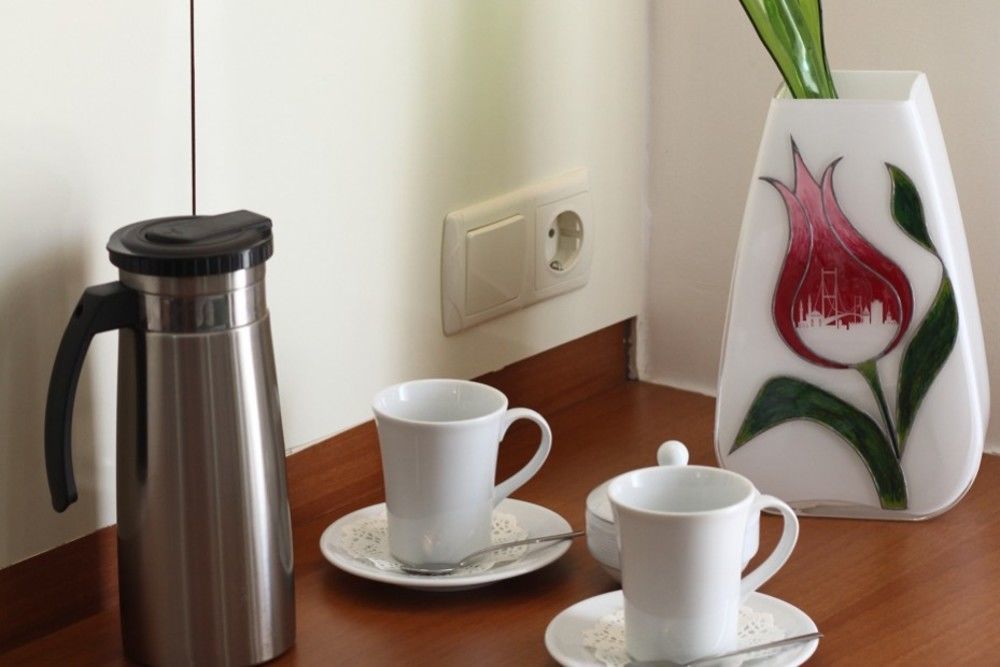 Hotel Ege Tulip Çeşme Esterno foto