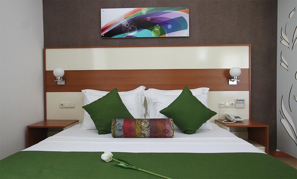 Hotel Ege Tulip Çeşme Esterno foto