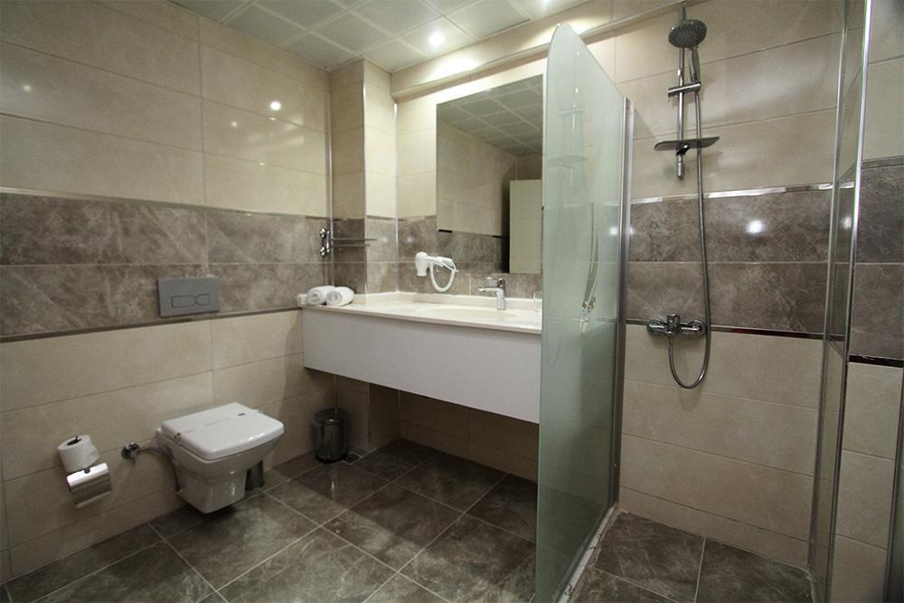 Hotel Ege Tulip Çeşme Esterno foto